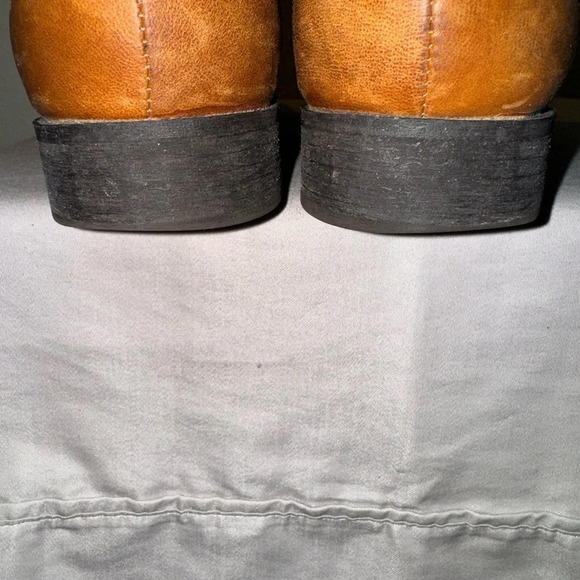 Steve Madden Perforated Hole Booties Buckle Size 7.5 Cognac Ankle Shoe - Picture 9 of 11